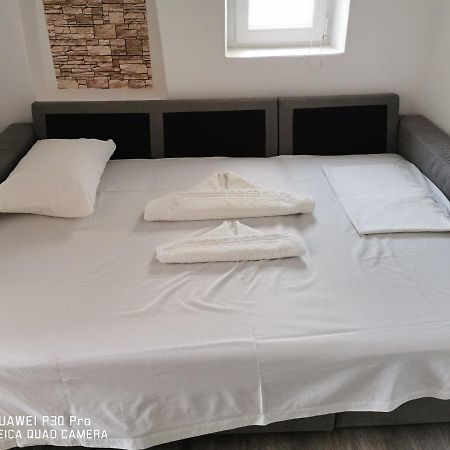 View Rooms Piso Livadi Dış mekan fotoğraf