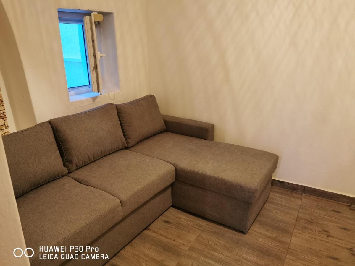 View Rooms Piso Livadi Dış mekan fotoğraf